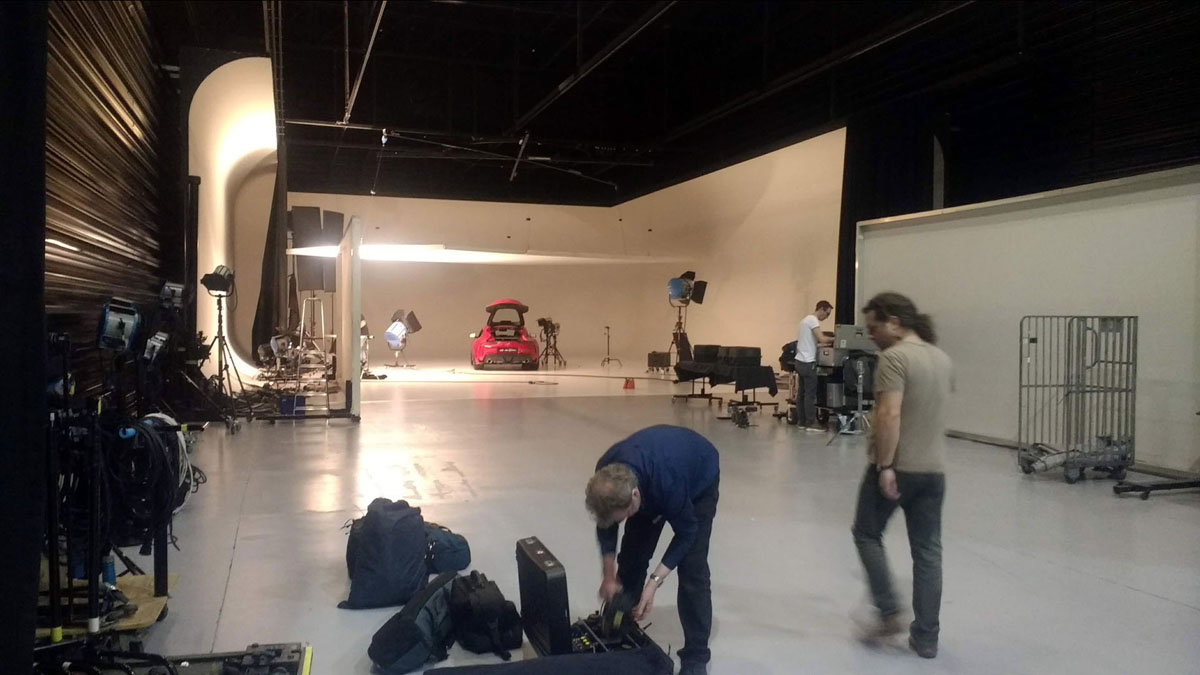 Eddie Stobbart, Toyota car turntable studio Vilvoorde Brussels, filming Toyota GR Supra, wide studio shot camera preparation